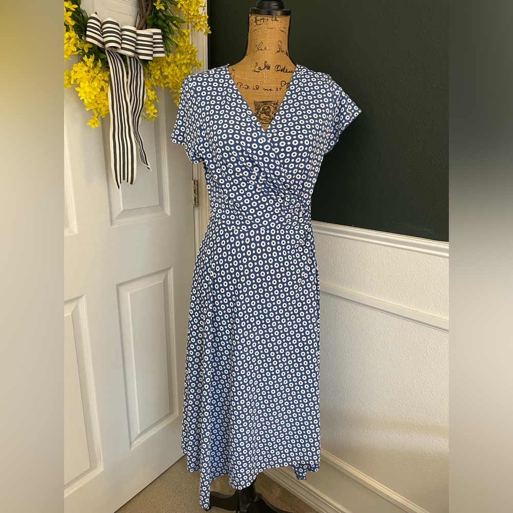Faux wrap blue and white midi dress cap sleeve Sz M